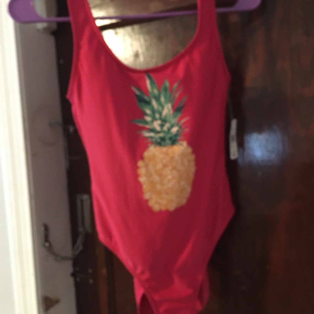 Brand New with tags attached, one piece size small baiting suit.
